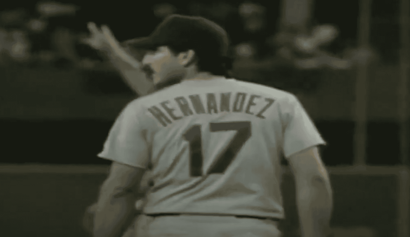 Keith Hernandez showcasing his Gold Glove skills as a Mets legend.